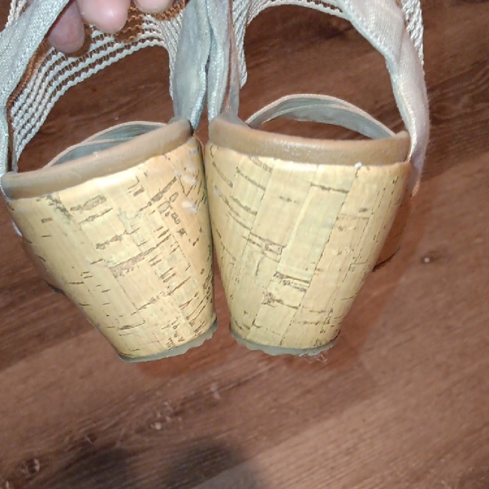 Skechers Beige Strappy Cork Sandals - Picture 4 of 11
